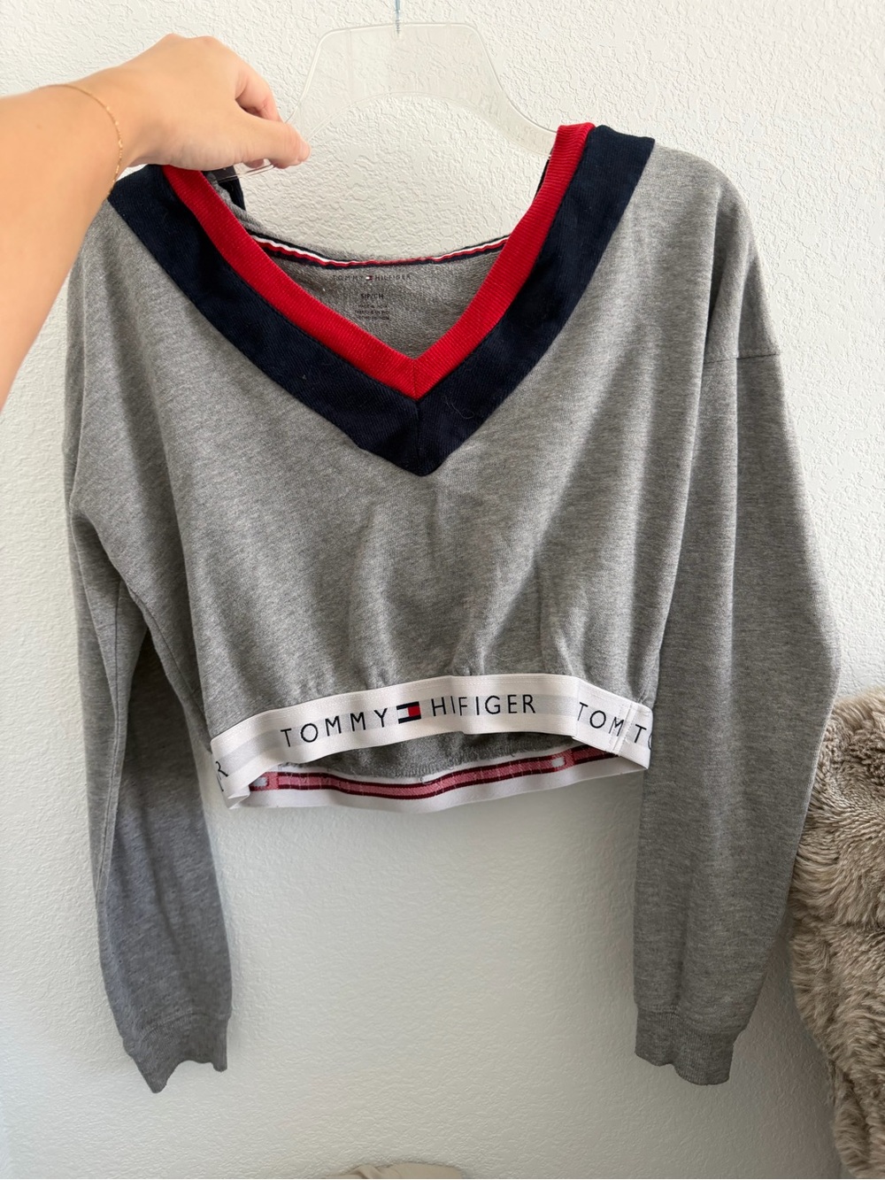 Tommy Hilfiger Gray Cropped V-Neck Sweater with Navy and Red Trim